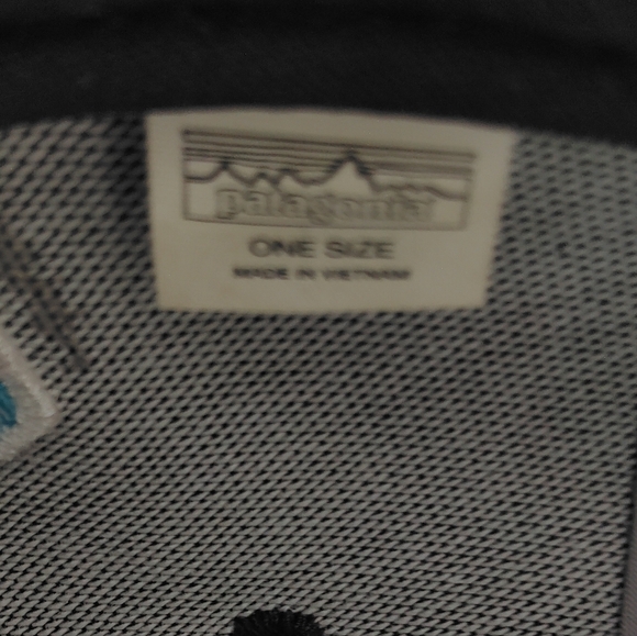 Patagonia P-6 Logo Trucker Hat (Snapback) - Picture 7 of 7